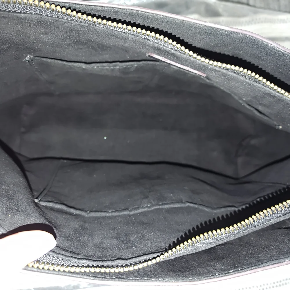 Louis Vuitton Brown Monogram Canvas Shoulder Bag with Chain - Picture 8 of 14